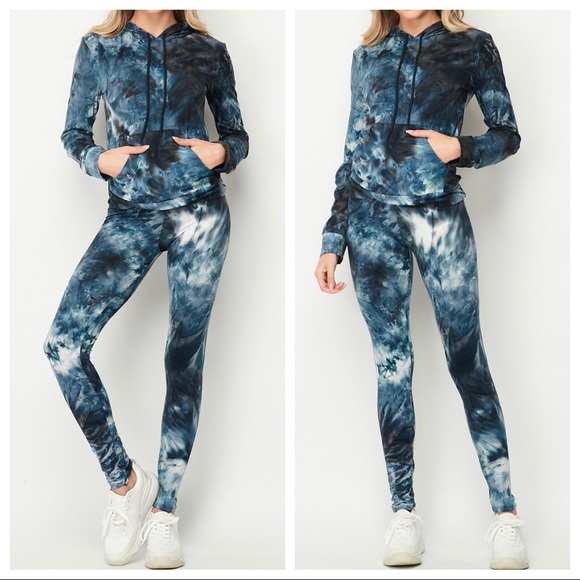 2 Piece Tie Dye Hoodie and pants set - Picture 4 of 4